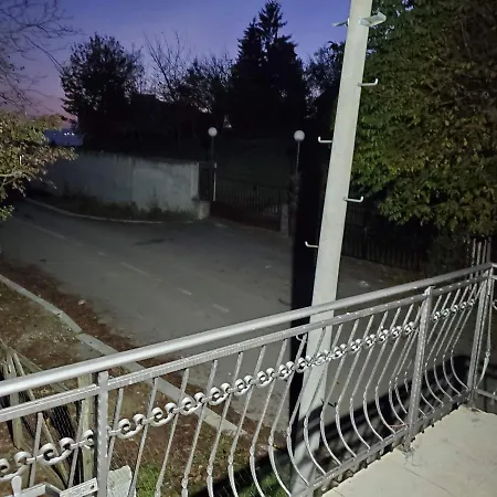 Extra Fruske Lägenhet Vrdnik